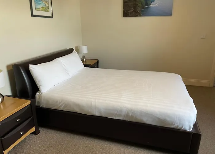 An Stor Townhouse Penzion Midleton