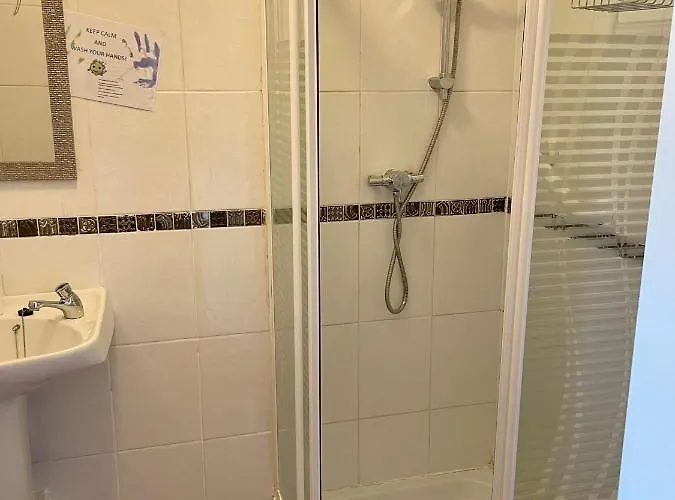 An Stor Townhouse Penzion Midleton